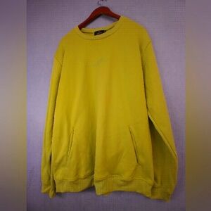 Oversized Yellow Cotton Crewneck Sweatshirt with Front Pockets Casual Streetwear